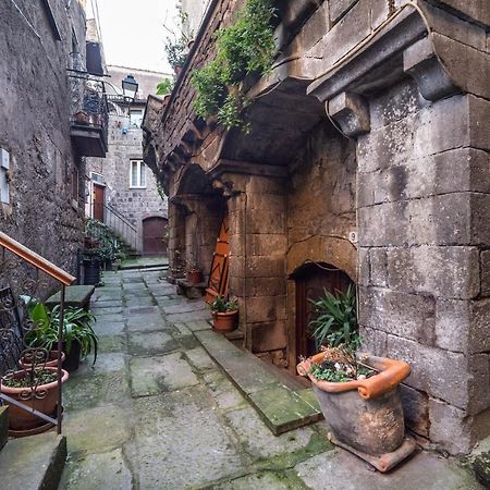 La Dimora Nel Borgo Apartment Vitorchiano Exterior photo